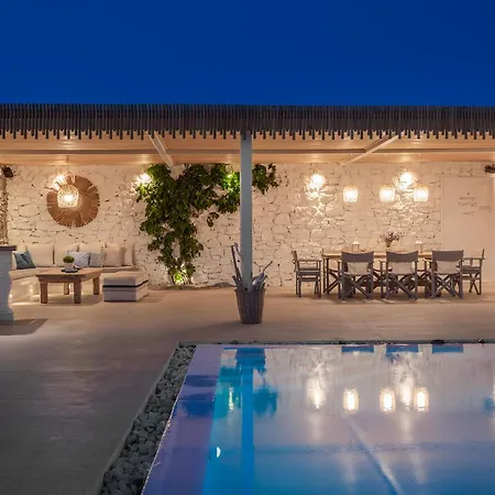 Villa Tatiana & Klouvas